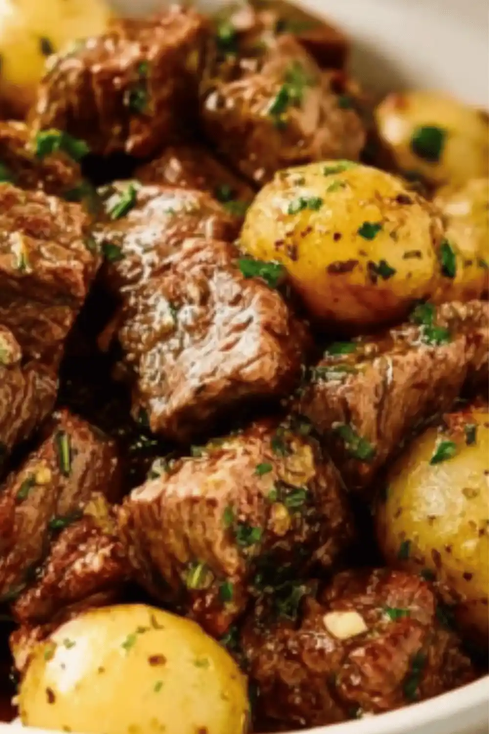 Crockpot Garlic Butter Beef Bites recipe