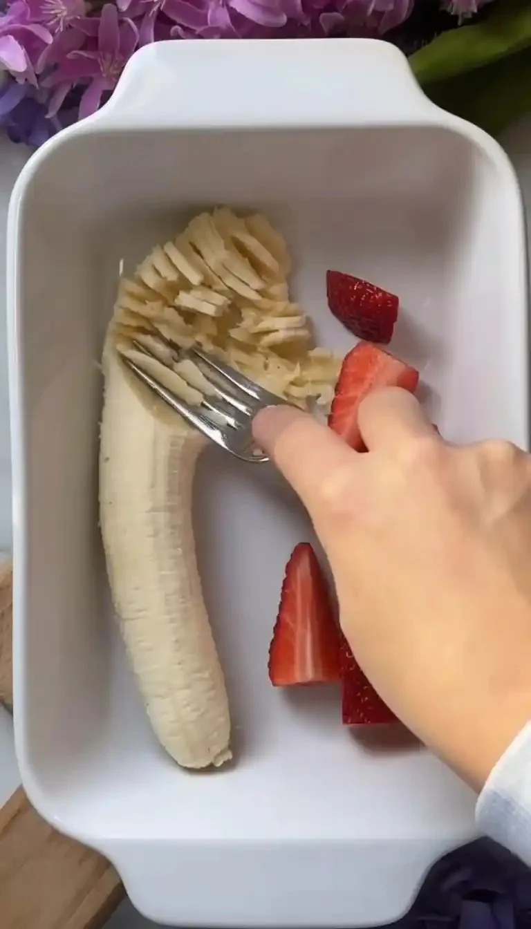 Quick and easy breakfast ideas for busy mornings and healthy eating.